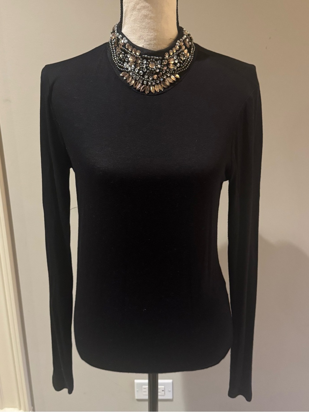 Women's Black Long-Sleeve Mock Neck Top - Classic Silhouette